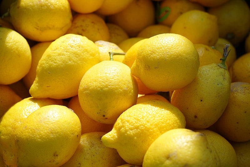 Myth" Lemon Juice and Baking Soda are Safe to Use on Enamel
